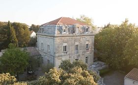 Logis Hotel - Restaurant Residence Les Cedres
